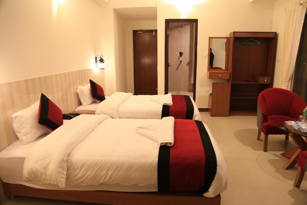 Hotel City Inn - Mountain View Pokhara Eksteriør billede