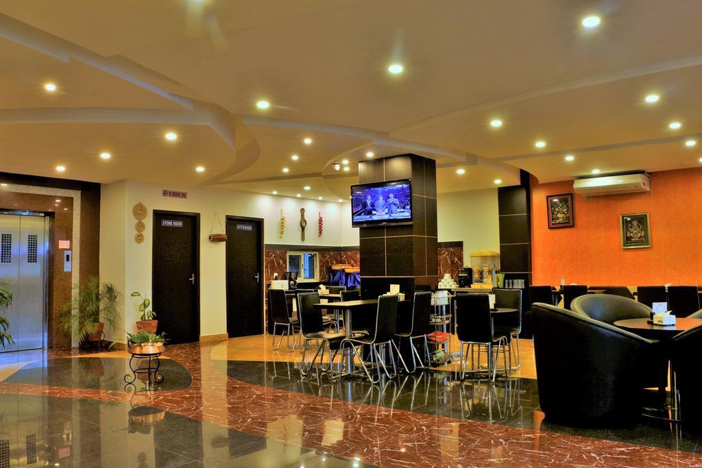 Hotel City Inn - Mountain View Pokhara Eksteriør billede