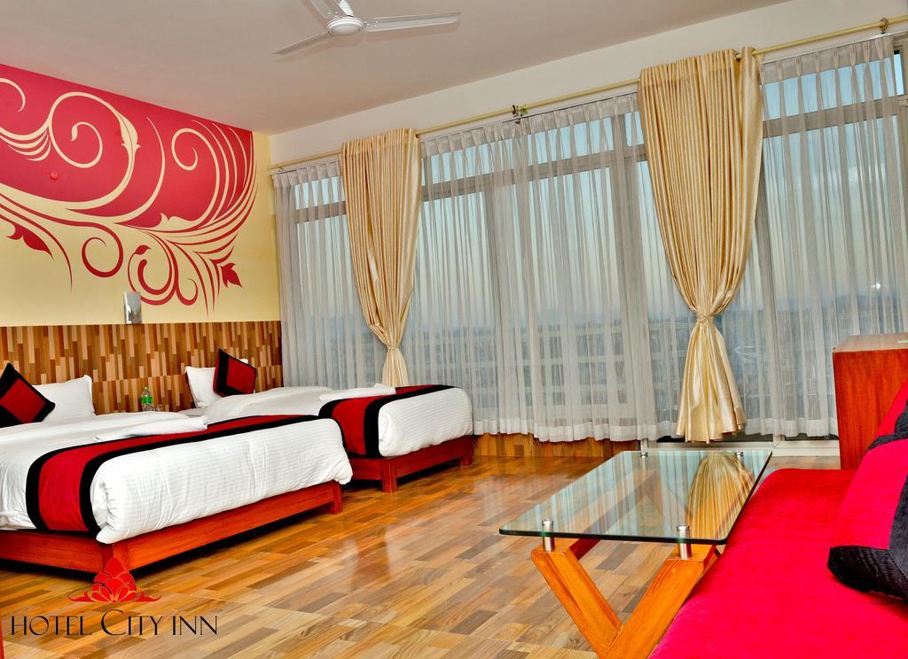 Hotel City Inn - Mountain View Pokhara Eksteriør billede