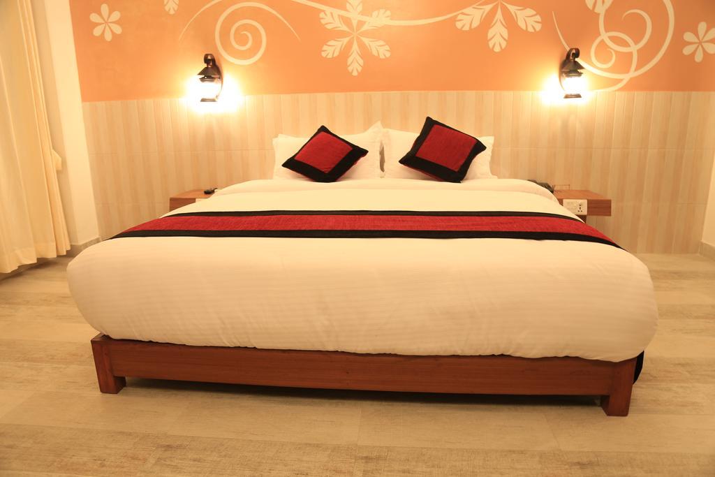 Hotel City Inn - Mountain View Pokhara Eksteriør billede