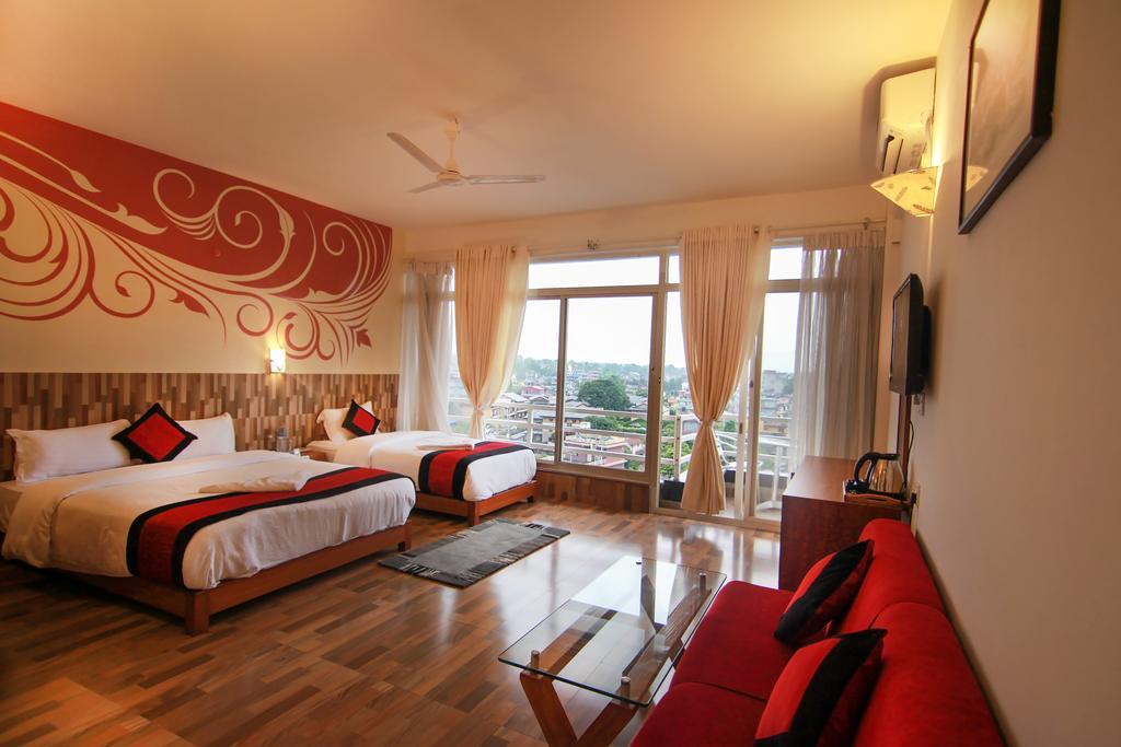 Hotel City Inn - Mountain View Pokhara Eksteriør billede