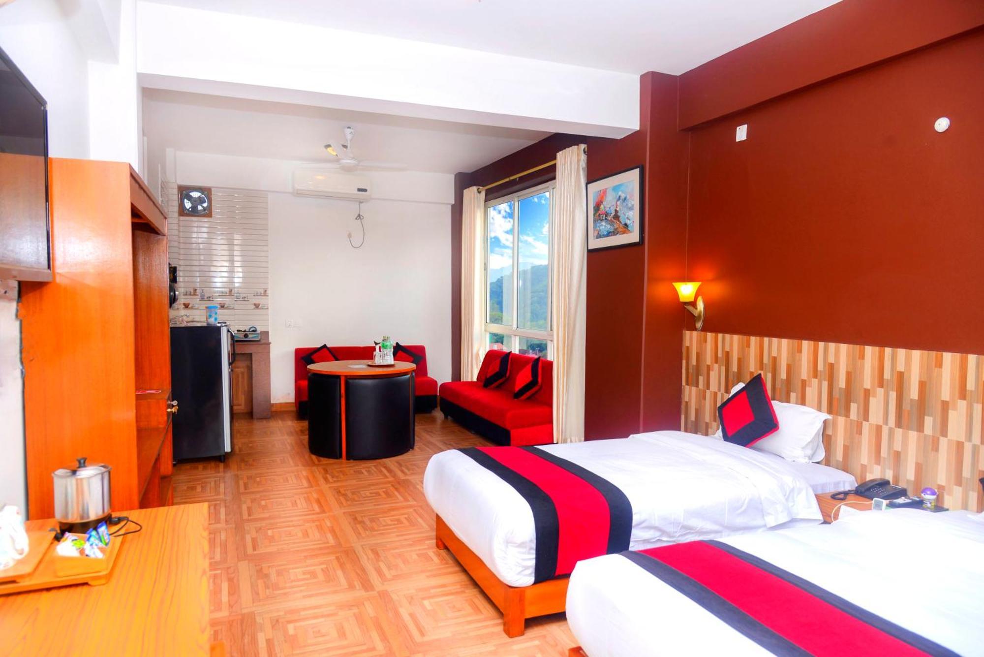 Hotel City Inn - Mountain View Pokhara Eksteriør billede