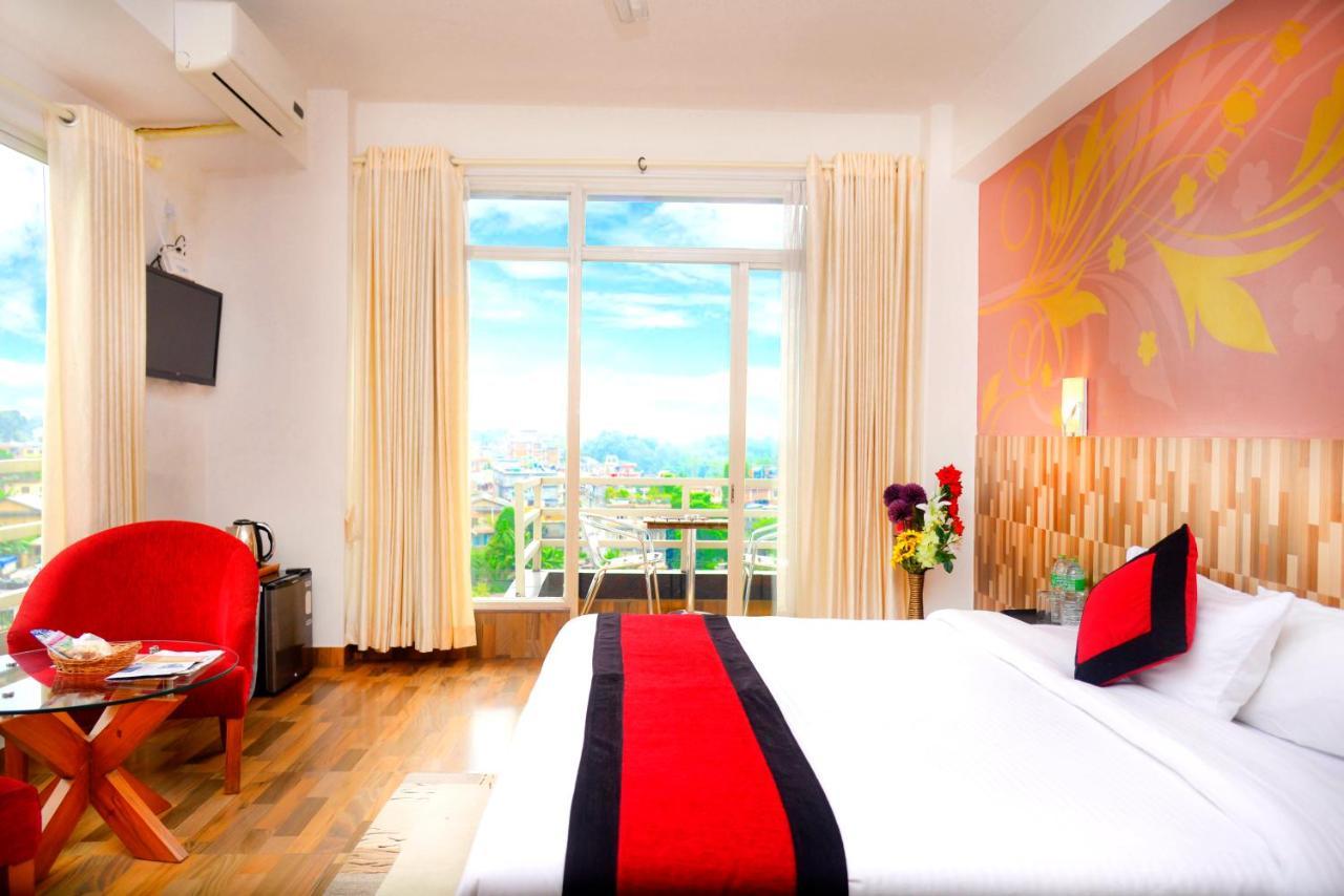 Hotel City Inn - Mountain View Pokhara Eksteriør billede