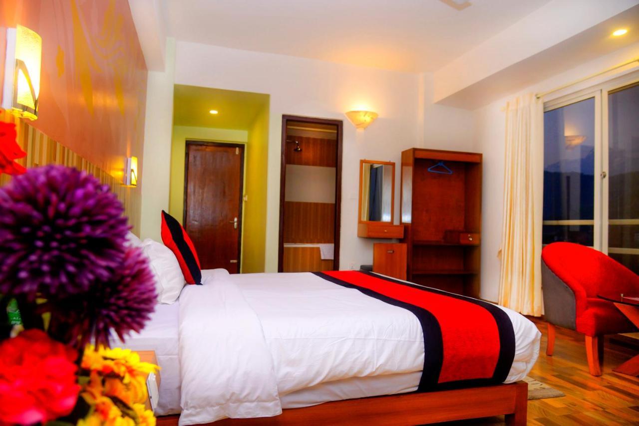 Hotel City Inn - Mountain View Pokhara Eksteriør billede